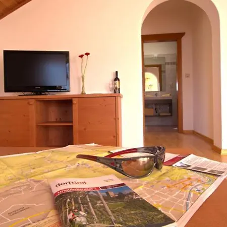 Zagler Appartments Tirolo Exterior photo